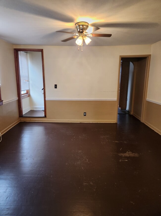 Building Photo - 59 Gilmore St