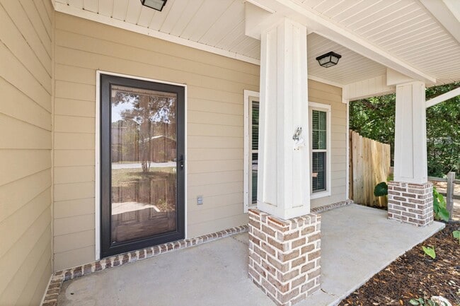 Building Photo - 8393 New Orleans Ct