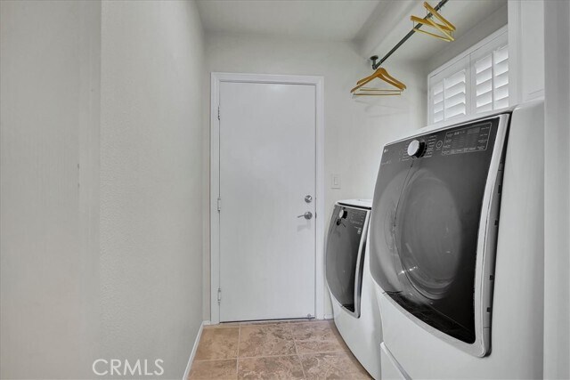 Building Photo - 5649 Como Cir