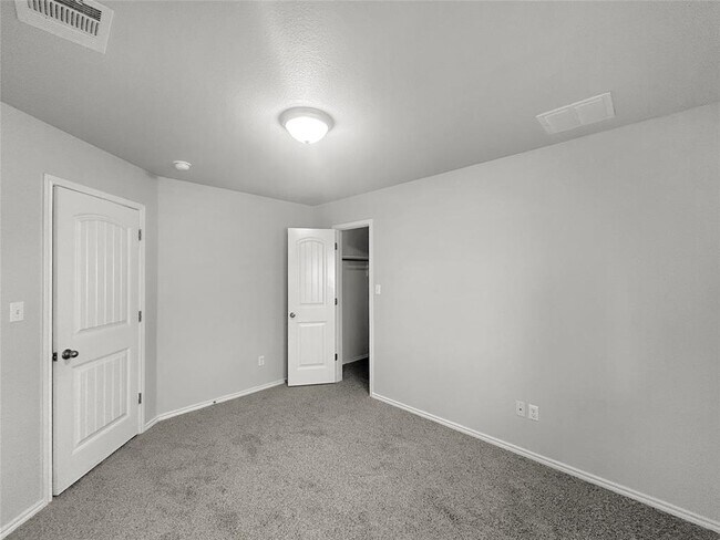 Building Photo - 188 Brockston Dr