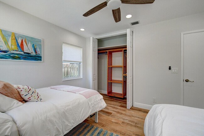 Building Photo - 309 Rilyn Dr