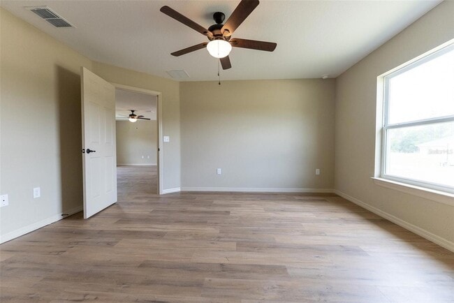 Building Photo - 2365 SW 168th Loop