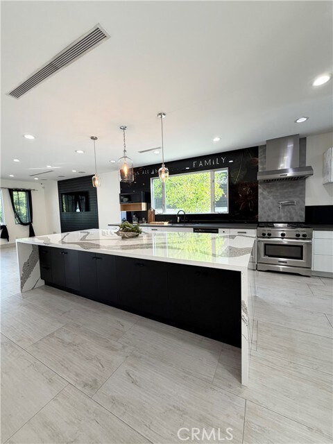 Building Photo - 7067 Middlesbury Ridge Cir