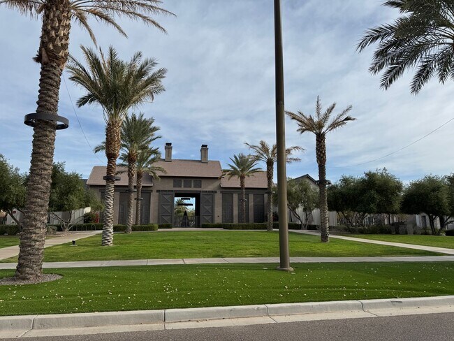 Building Photo - BRAND NEW HOME IN UNION PARK IN PHOENIX