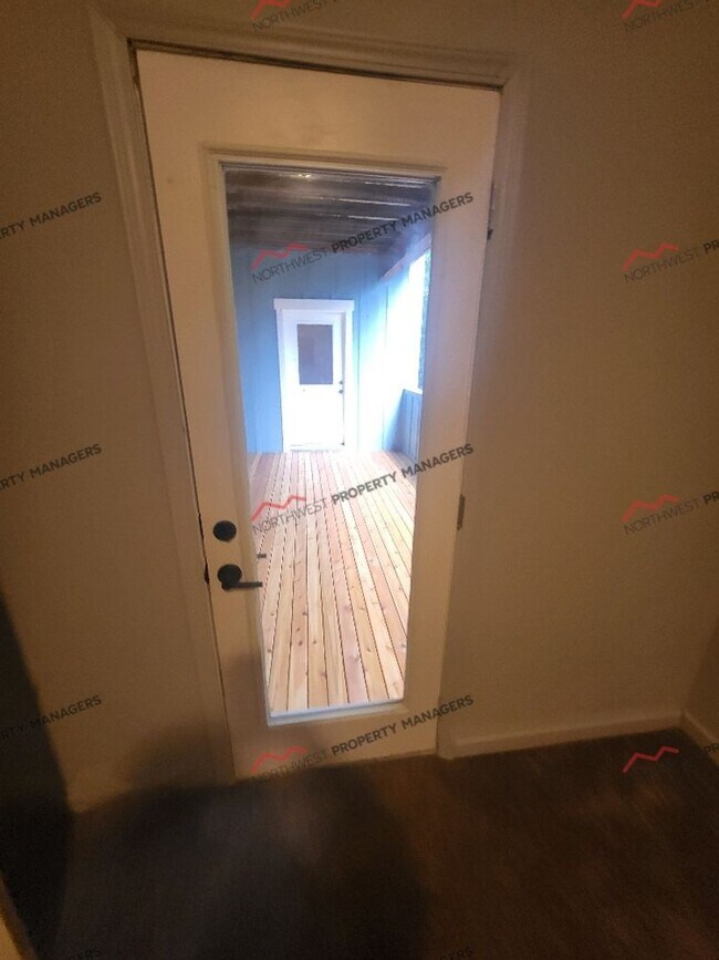 Building Photo - STATUS: AVAILABLE | R55 | $2495