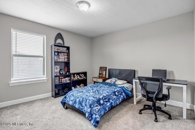 Building Photo - 23 Catesby Ln