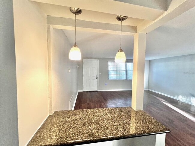 Building Photo - 8931 Ledgestone Ln