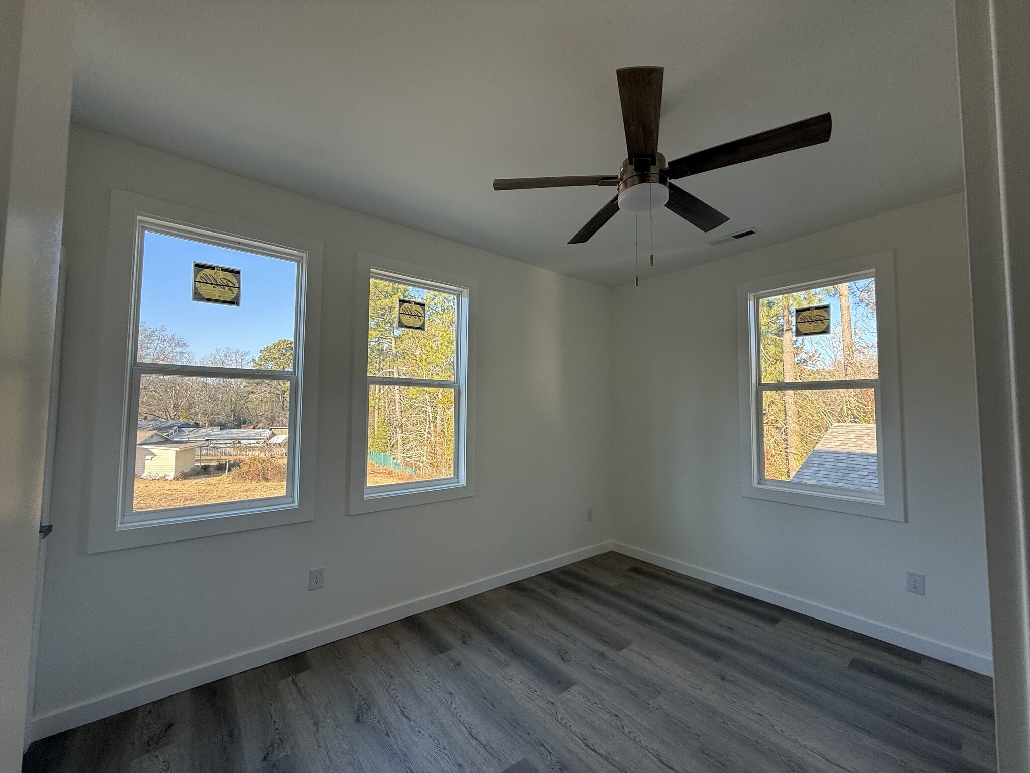 Building Photo - 631 Morreene Rd