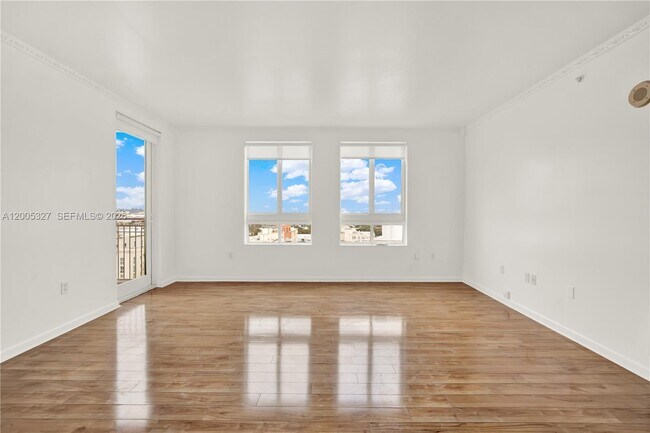 Building Photo - 7350 SW 89th St