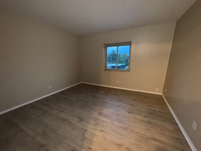 Building Photo - 314 Elmead Ct