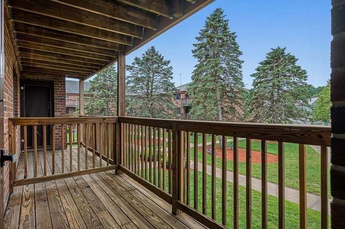 Building Photo - 14B Mayberry Dr