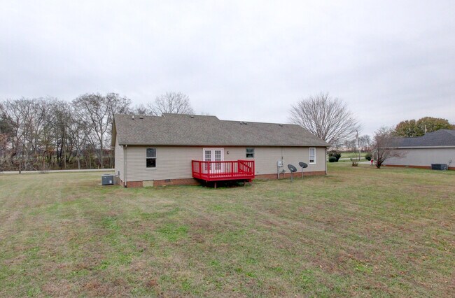 Building Photo - 2481 Clarksville Rd