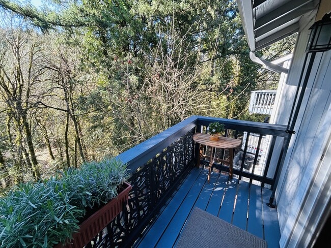 Building Photo - 12750 SE 110th Ct