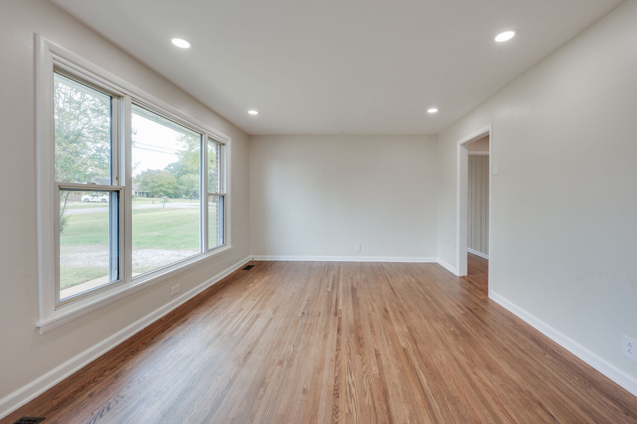 Building Photo - 5003 Hasty Dr