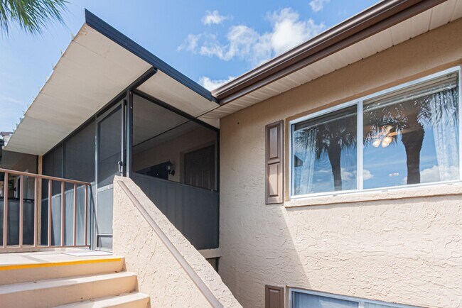 Building Photo - Fully Furnished Naples Condo with Resort-Style Living