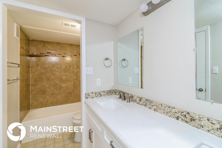 Building Photo - 4415 Timber Run Dr