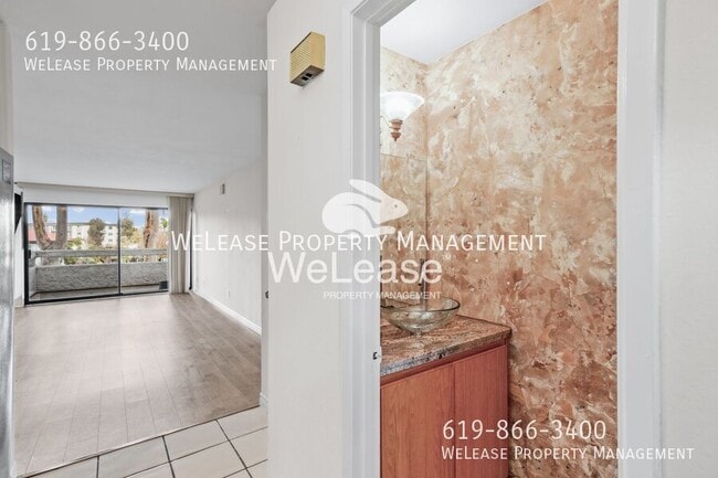 Building Photo - 7940 University Ave