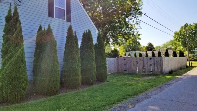 Building Photo - YOU CAN STOP YOUR SEARCH! Lyndon Rental with 3 Bedrooms, 2 Full Baths, Cape Cod Dollhouse, FOR RENT!