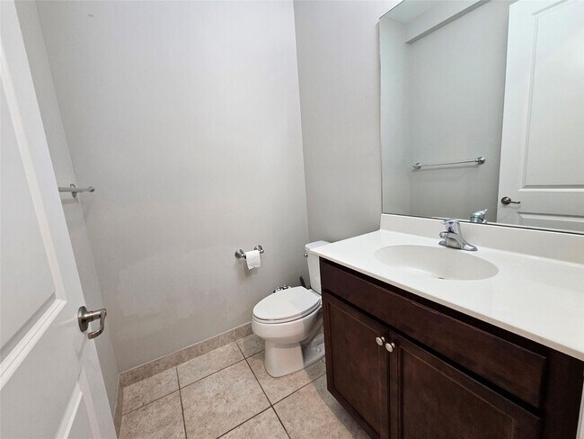 Building Photo - 9108 Kingsmoor Wy