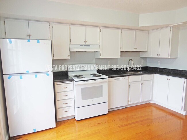 Building Photo - 1181 W 1600 N