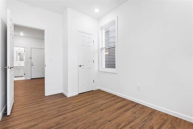 Building Photo - 33 Stagg St