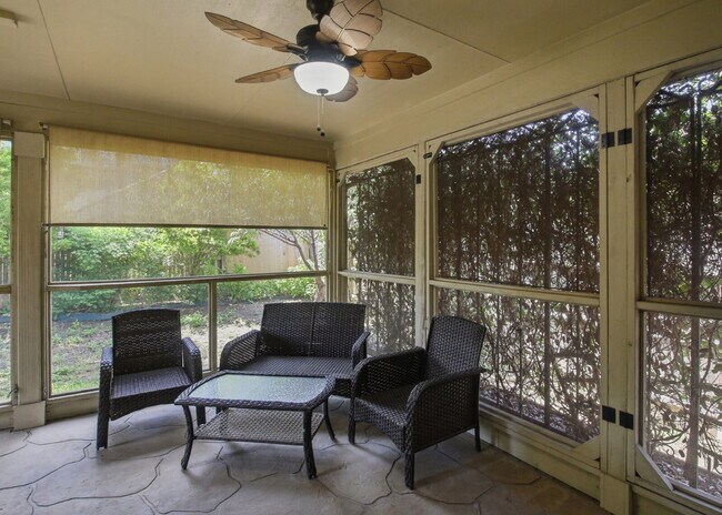 Building Photo - Dual Primary Suites, Screened Porch, and Office in Highland Grove