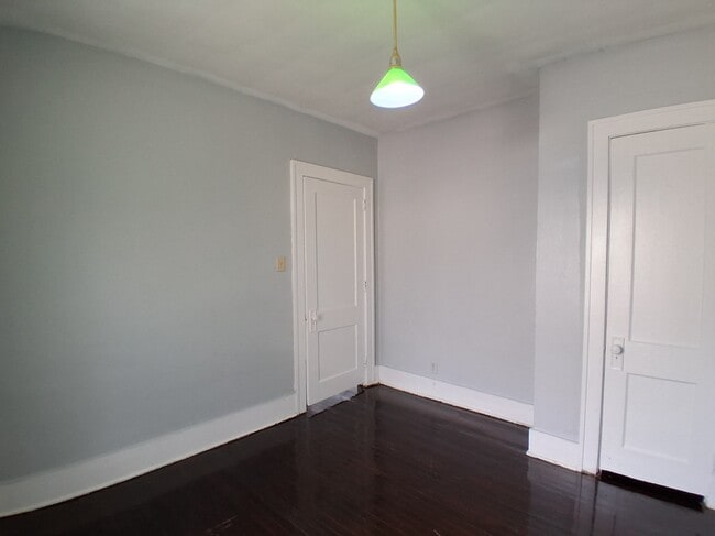 Building Photo - 1115 Harmon St