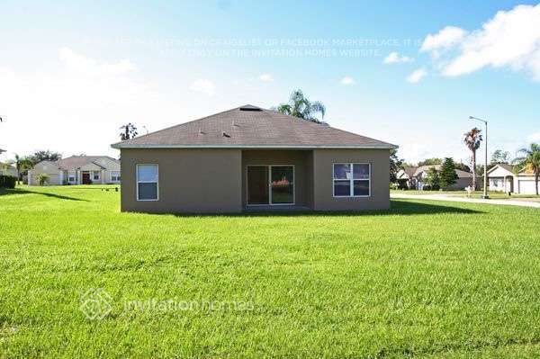 Building Photo - 1613 Stanley Ave