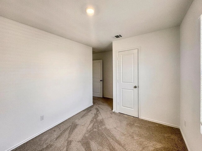 Building Photo - Charming 3-Bed Home with 2.5 Baths in Maxwell, TX – Your Cozy Retreat Awaits!