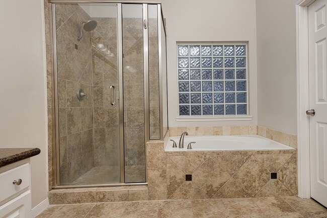 Building Photo - 174 S Winterport Cir