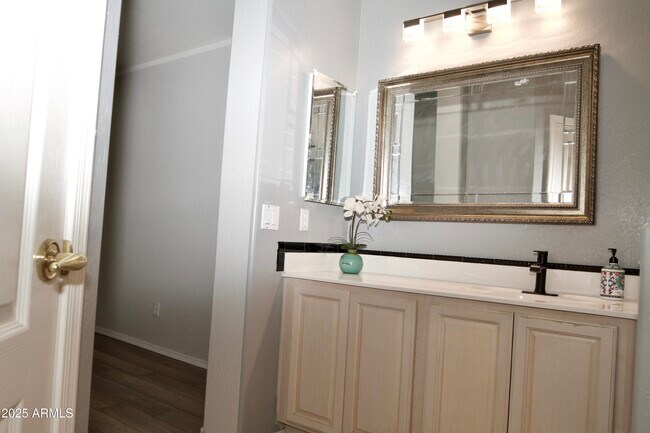 Building Photo - 18623 N 20th Way