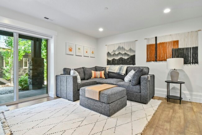 Building Photo - 3312 Quarry Springs Dr