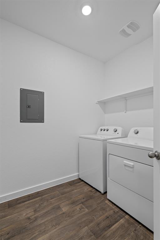 Building Photo - 211 James River Dr