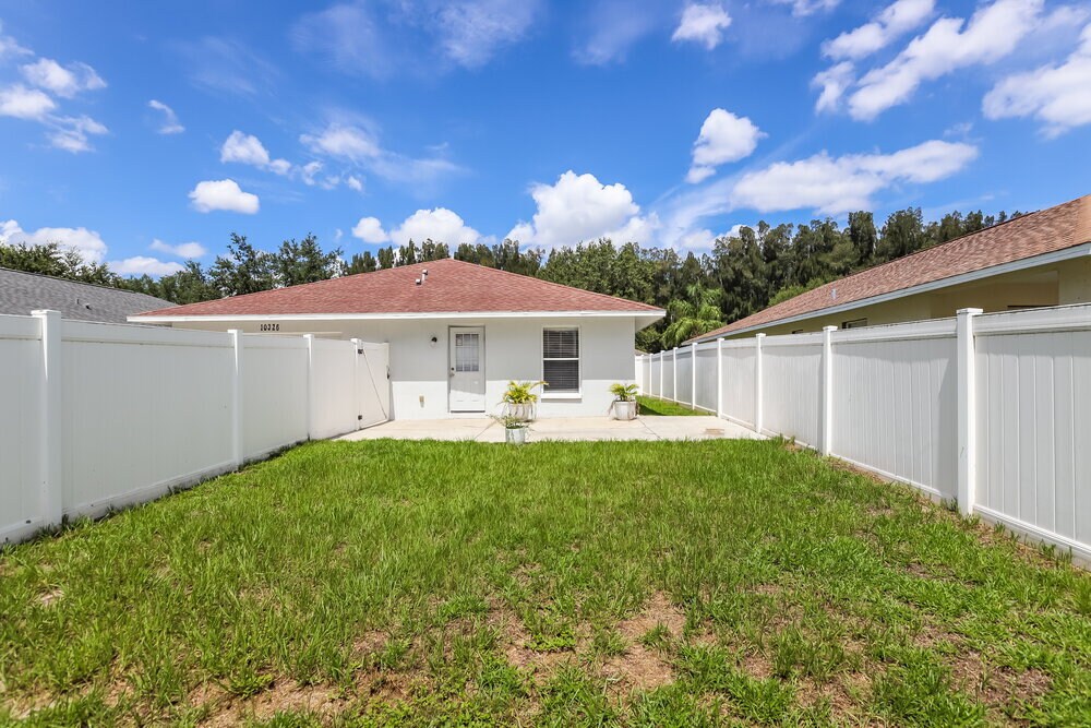 Building Photo - 10326 Summerview Cir