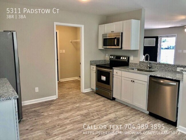 Building Photo - 5311 Padstow Ct