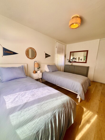 Building Photo - 3260 Geddes Dr