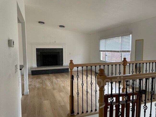 Building Photo - 9021 Lance Cir