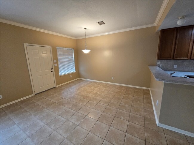 Building Photo - 3828 Shire Valley Dr