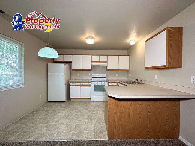 Building Photo - 4721 W Pasadena Ln