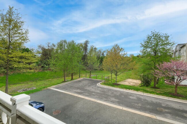 Building Photo - 308 Orchard Ridge Dr