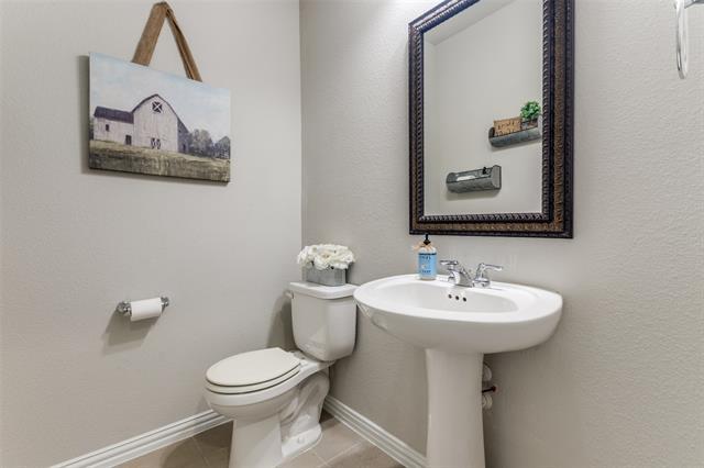 Building Photo - 5705 Bender Ridge Dr