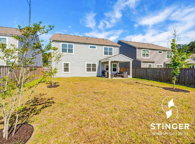 Building Photo - 1214 Danner Dr