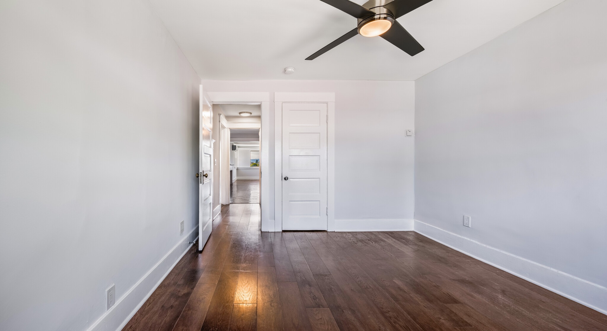 Bedroom 2 - 1100 Coronado Ter