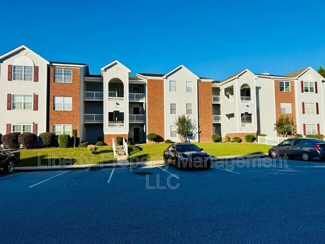 Building Photo - 274 Waterdown Dr