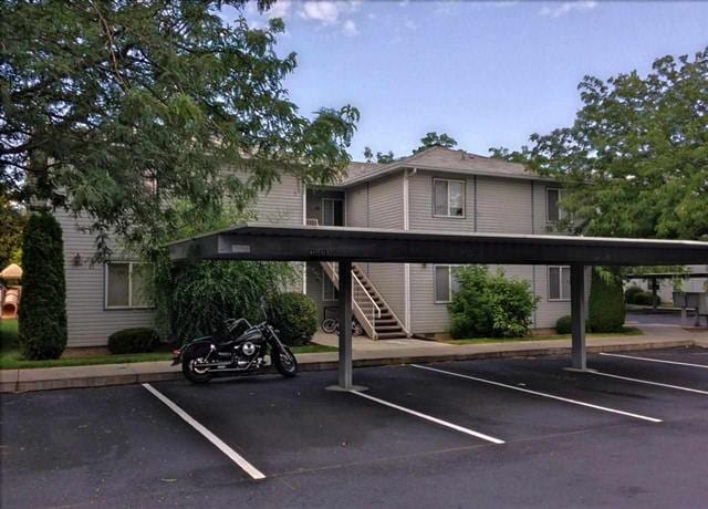Building Photo - 553 S Workland Ln