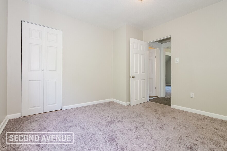 Building Photo - 2612 Bales Ave