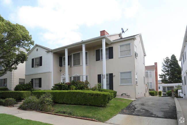 Primary Photo - 618 Midvale