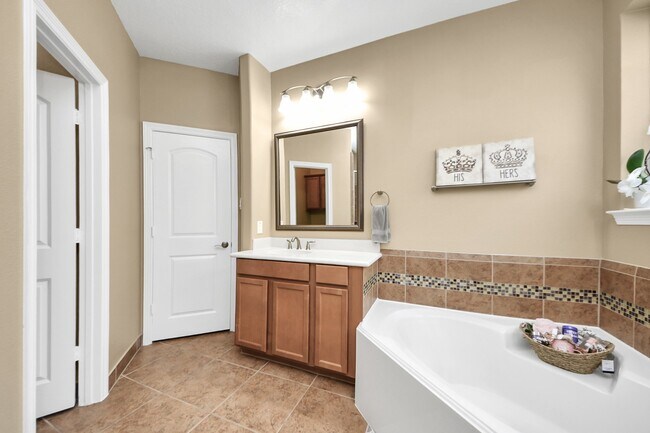 Building Photo - 20503 Black Spur Ct