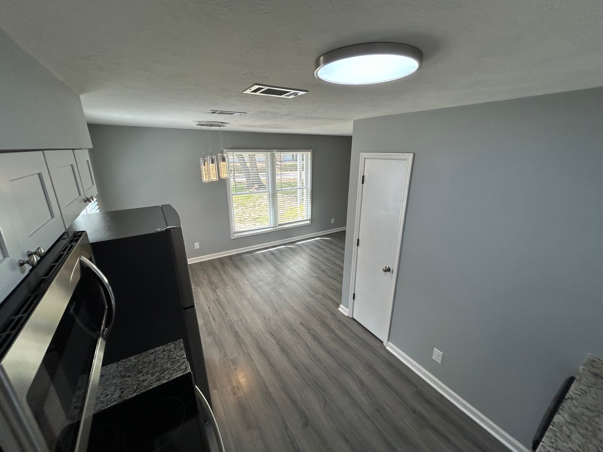 Building Photo - 4205 Mica Ave