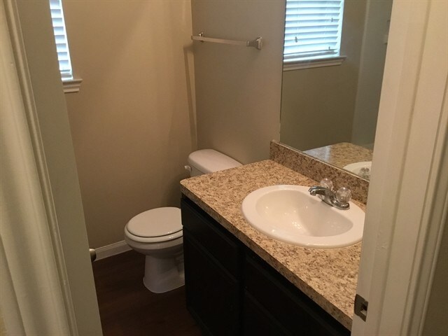 Building Photo - 2519 Bammelwood Dr